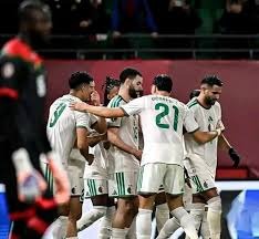 快船豪取六连胜！小卡狂砍45分7篮板3助攻，末节独得20分统治全场