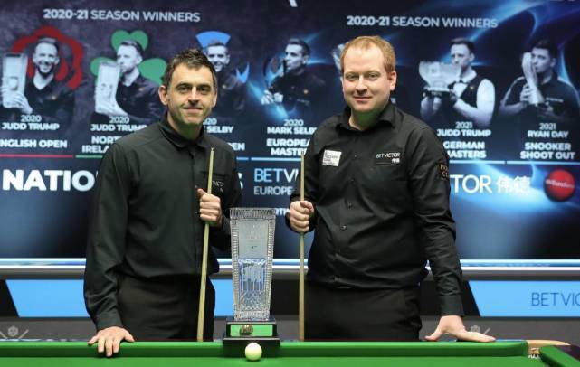 無論你是露 無論你是露